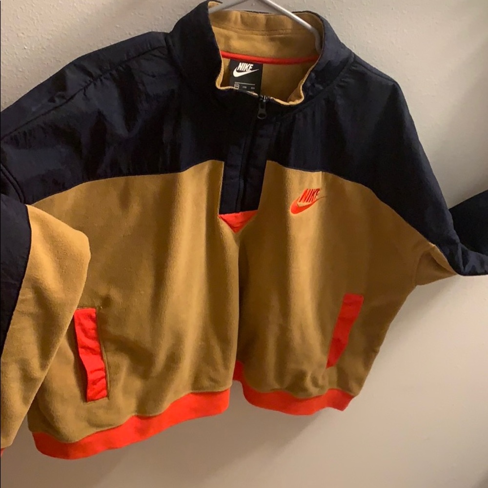 Cropped Pullover - image 1